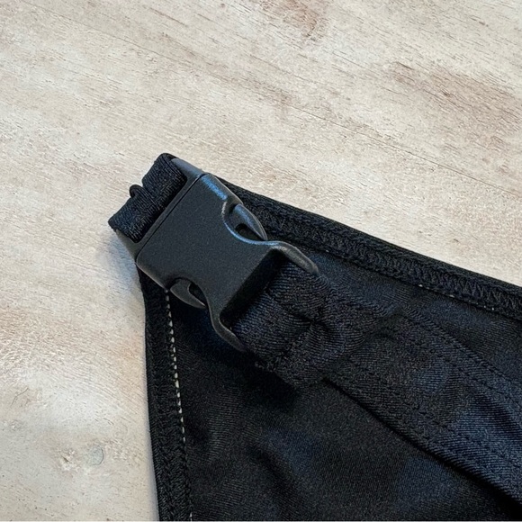 N2N BODYWEAR Micro Fire Island Bikini Swimsuit - Picture 5 of 10